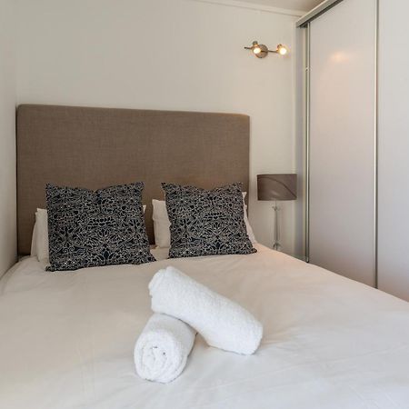 Montclaire 50F Apartment Cape Town Bagian luar foto