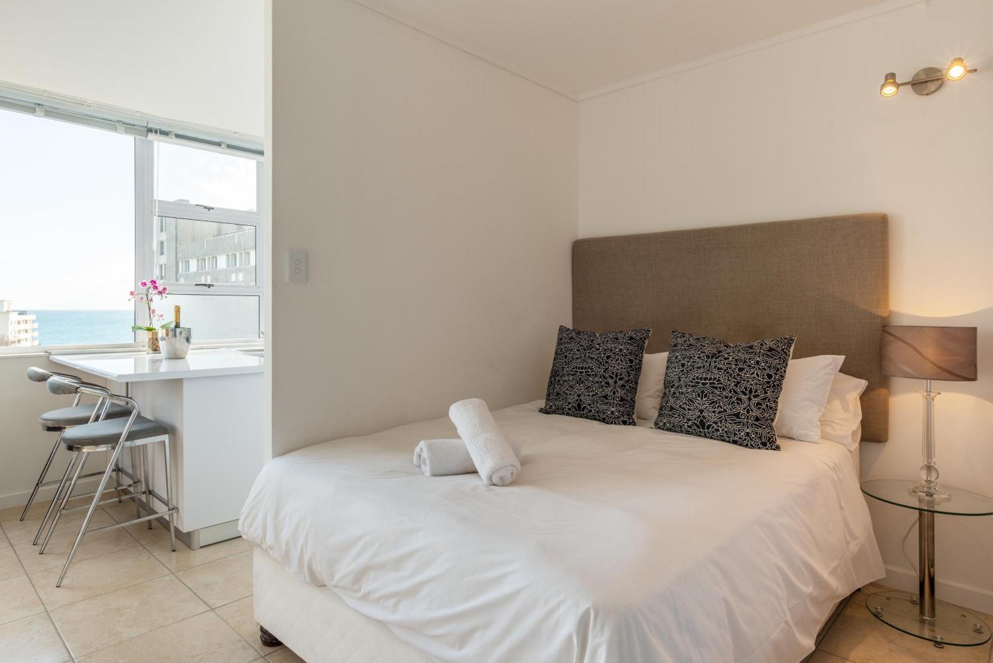 Montclaire 50F Apartment Cape Town Bagian luar foto