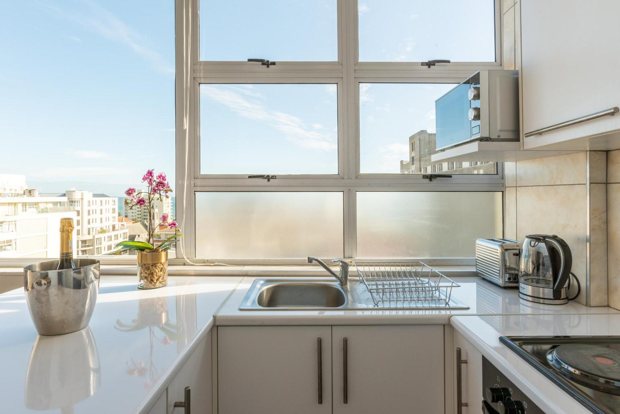 Montclaire 50F Apartment Cape Town Bagian luar foto