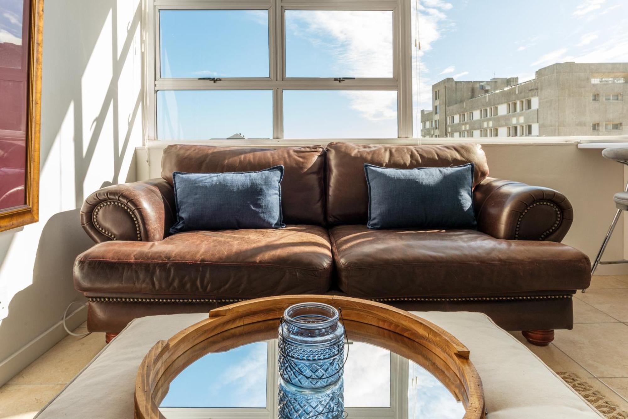 Montclaire 50F Apartment Cape Town Bagian luar foto